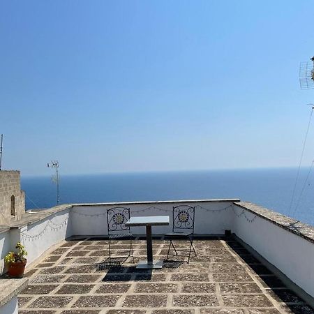 Leone Villa Castro  Buitenkant foto